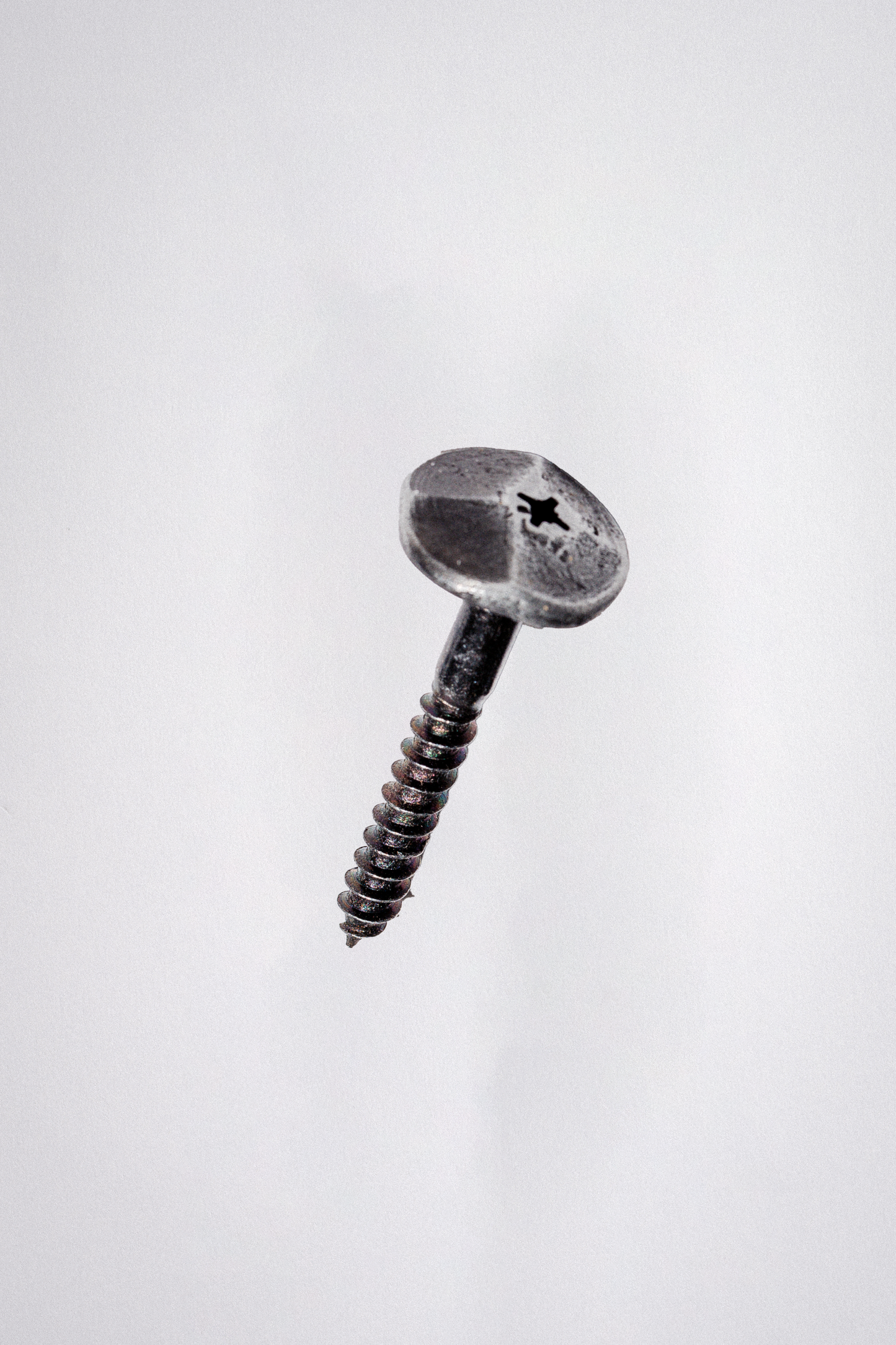 Geschmiedeter langer Schuhlöffel mit Wandschraube