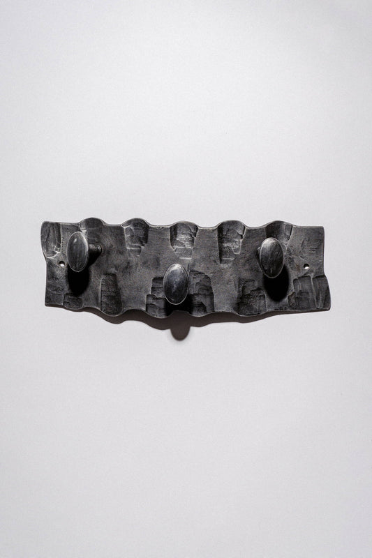 Geschmiedete Wandgarderobe V.