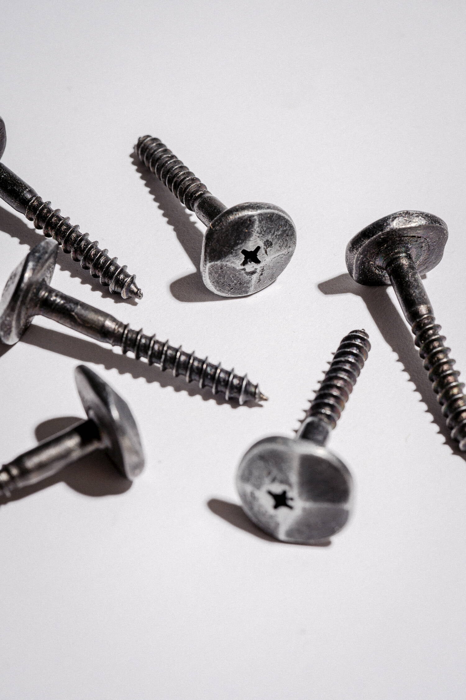 Geschmiedete Wandgarderobe III.