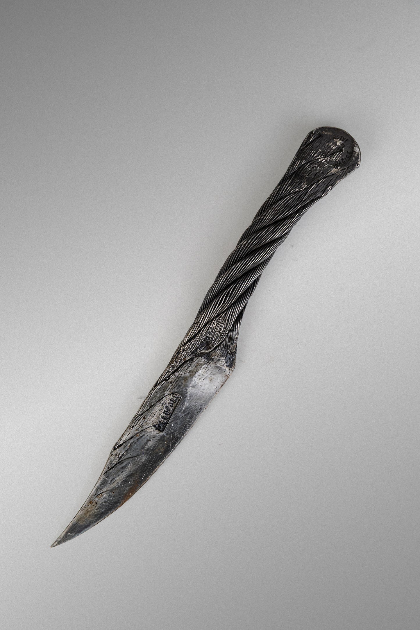 Messer „Stahlseil“